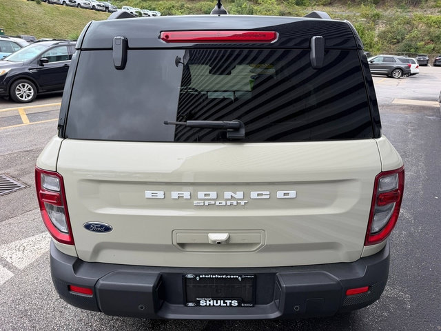 Certified 2025 Ford Bronco Sport Outer Banks w/ Outer Banks Tech Package+ AWD/4WD image 6