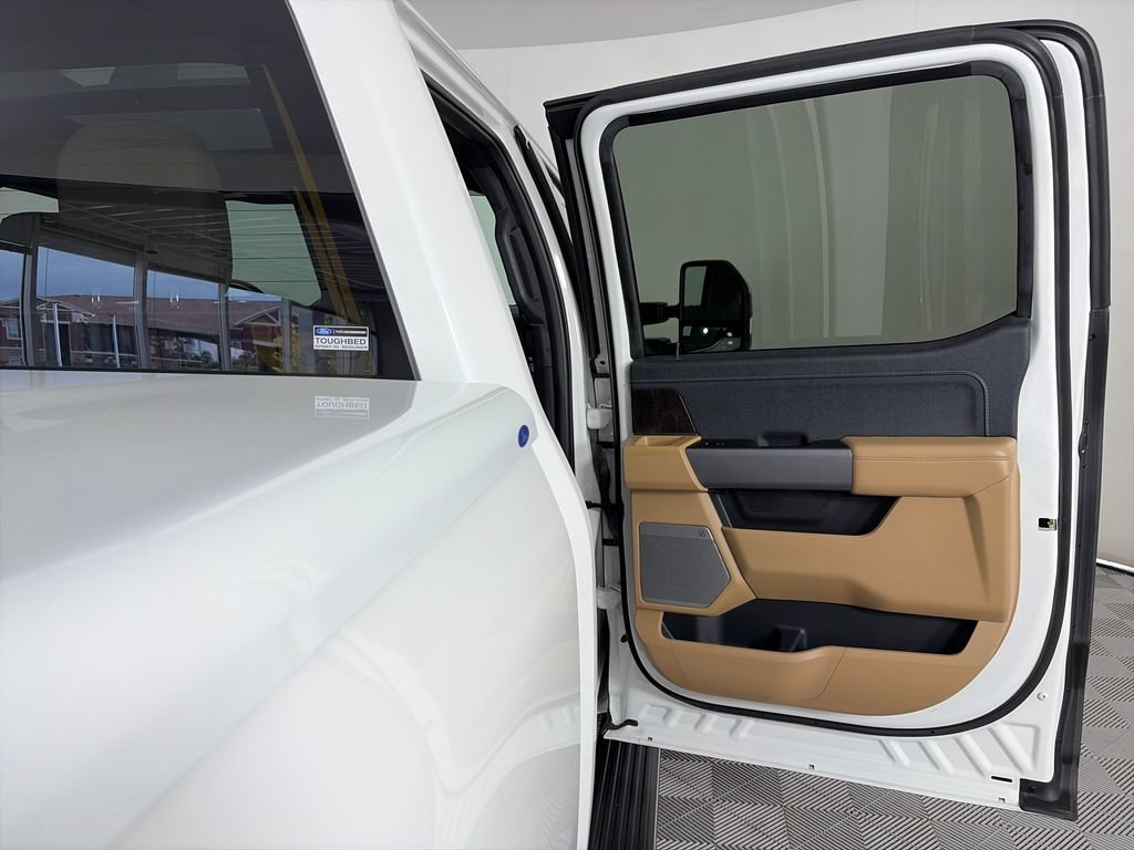 Certified 2022 Ford F150 Lariat w/ Equipment Group 502A High AWD/4WD image 29