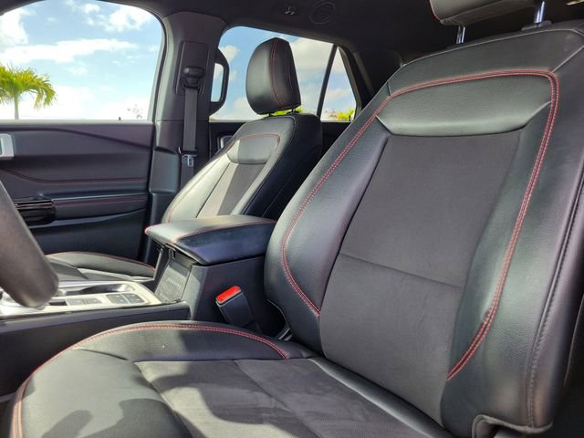 Certified 2024 Ford Explorer ST-Line w/ Class IV Trailer Tow Package image 20