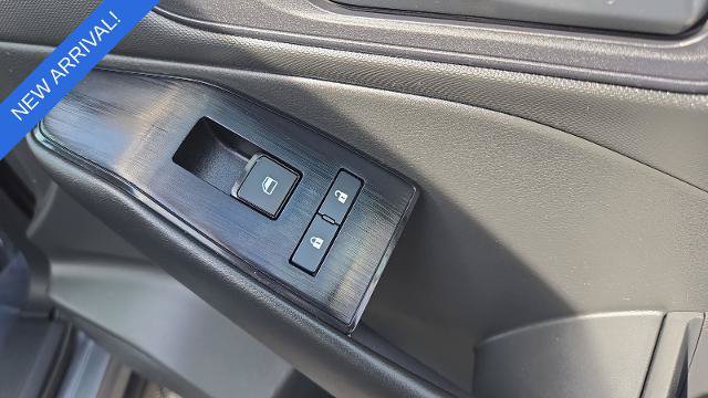 Used 2024 Nissan Rogue S AWD/4WD image 24