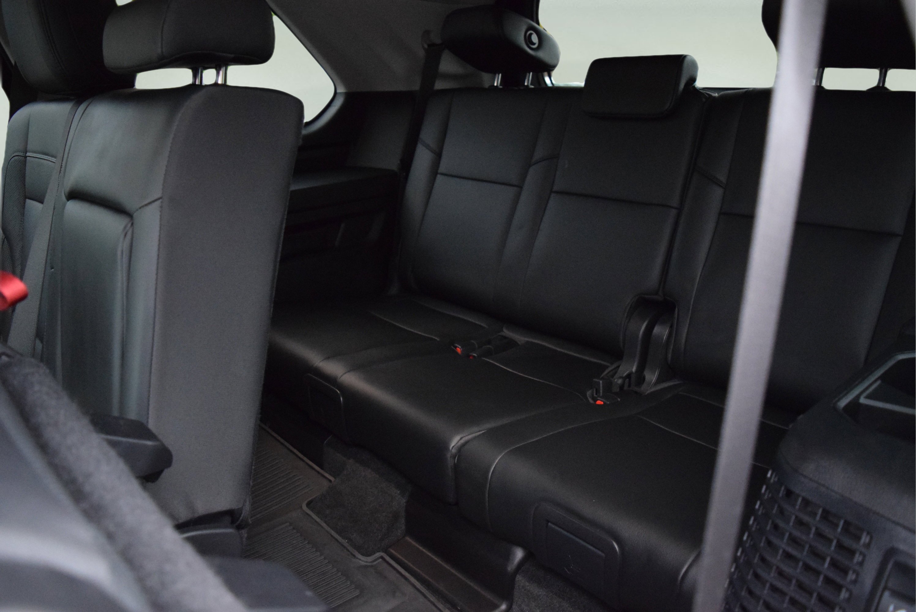 Used 2024 Toyota Sequoia SR5 w/ SR5 Premium Package AWD/4WD image 9
