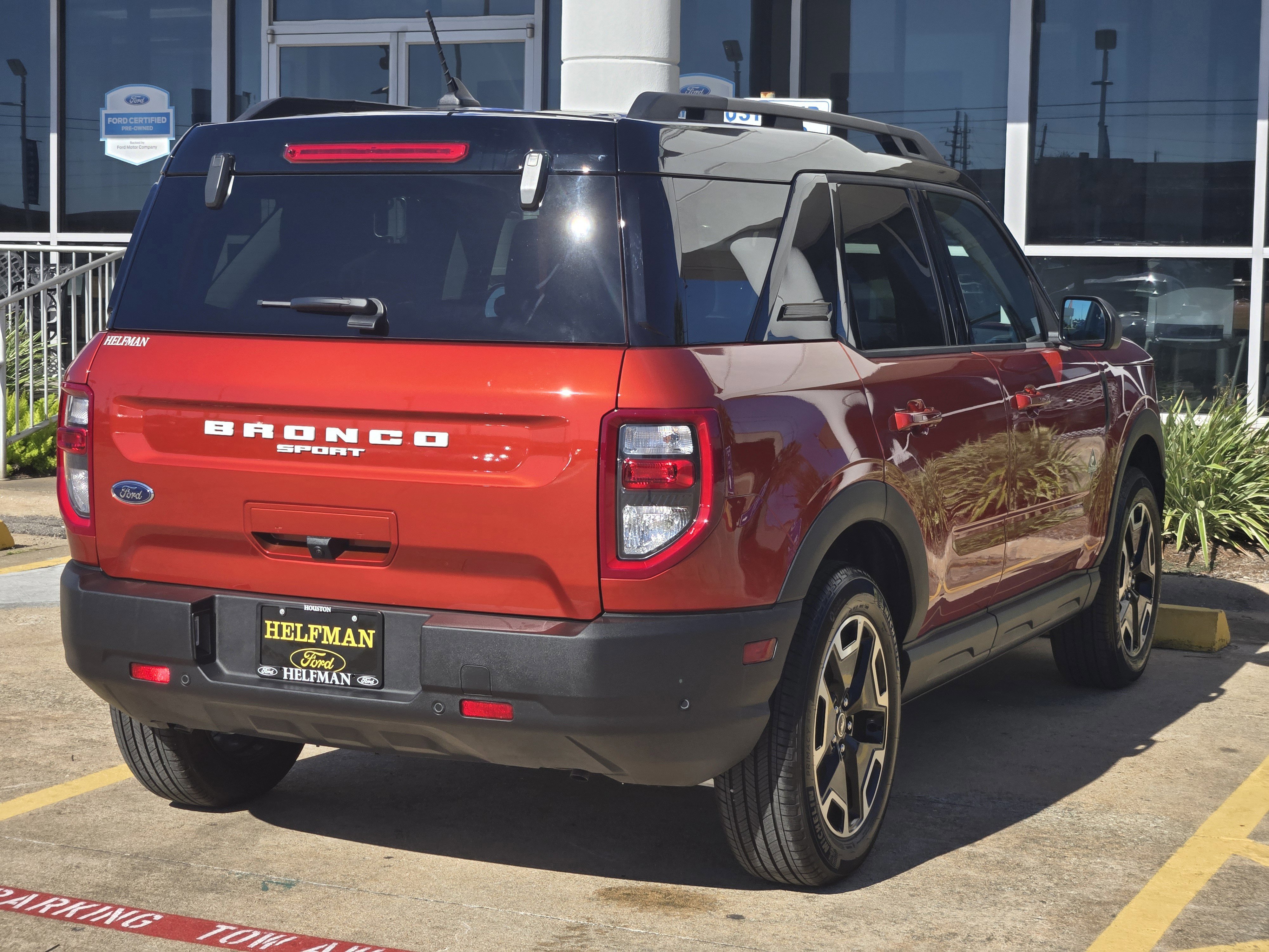 Certified 2024 Ford Bronco Sport Outer Banks w/ Tech Package image 5