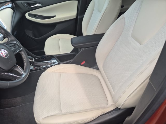 Used 2023 Buick Encore GX Preferred w/ Cold Weather Comfort Package FWD image 16