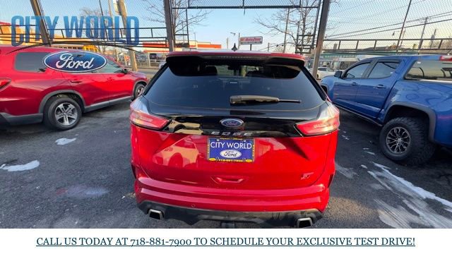 Certified 2023 Ford Edge ST image 3
