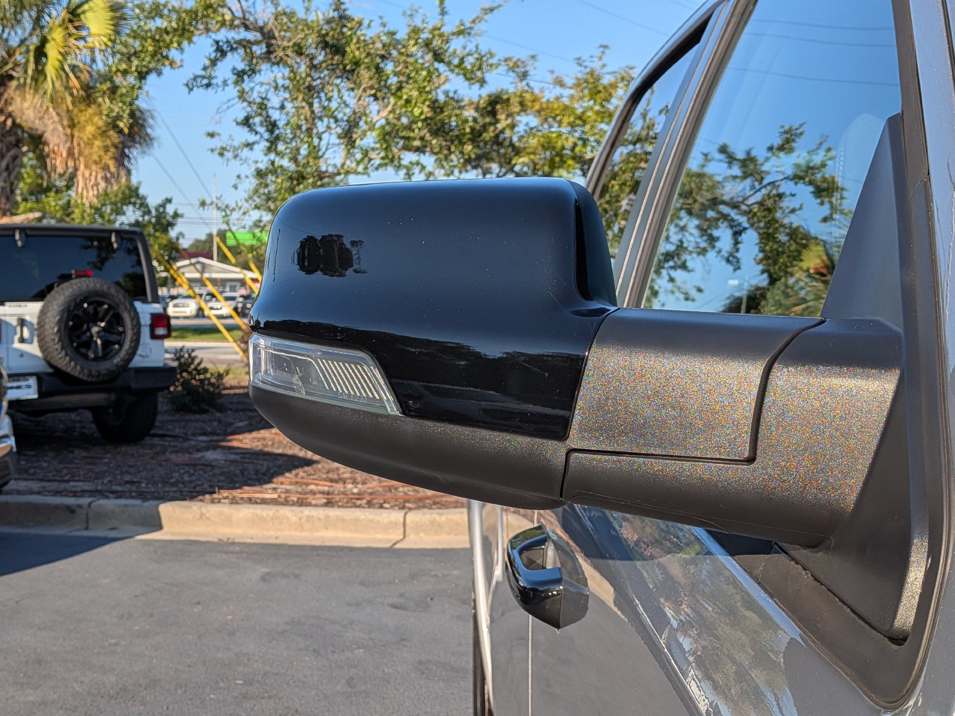 Used 2025 RAM 1500 Big Horn AWD/4WD image 11