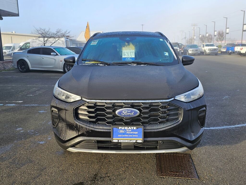 Certified 2025 Ford Escape ST-Line image 3