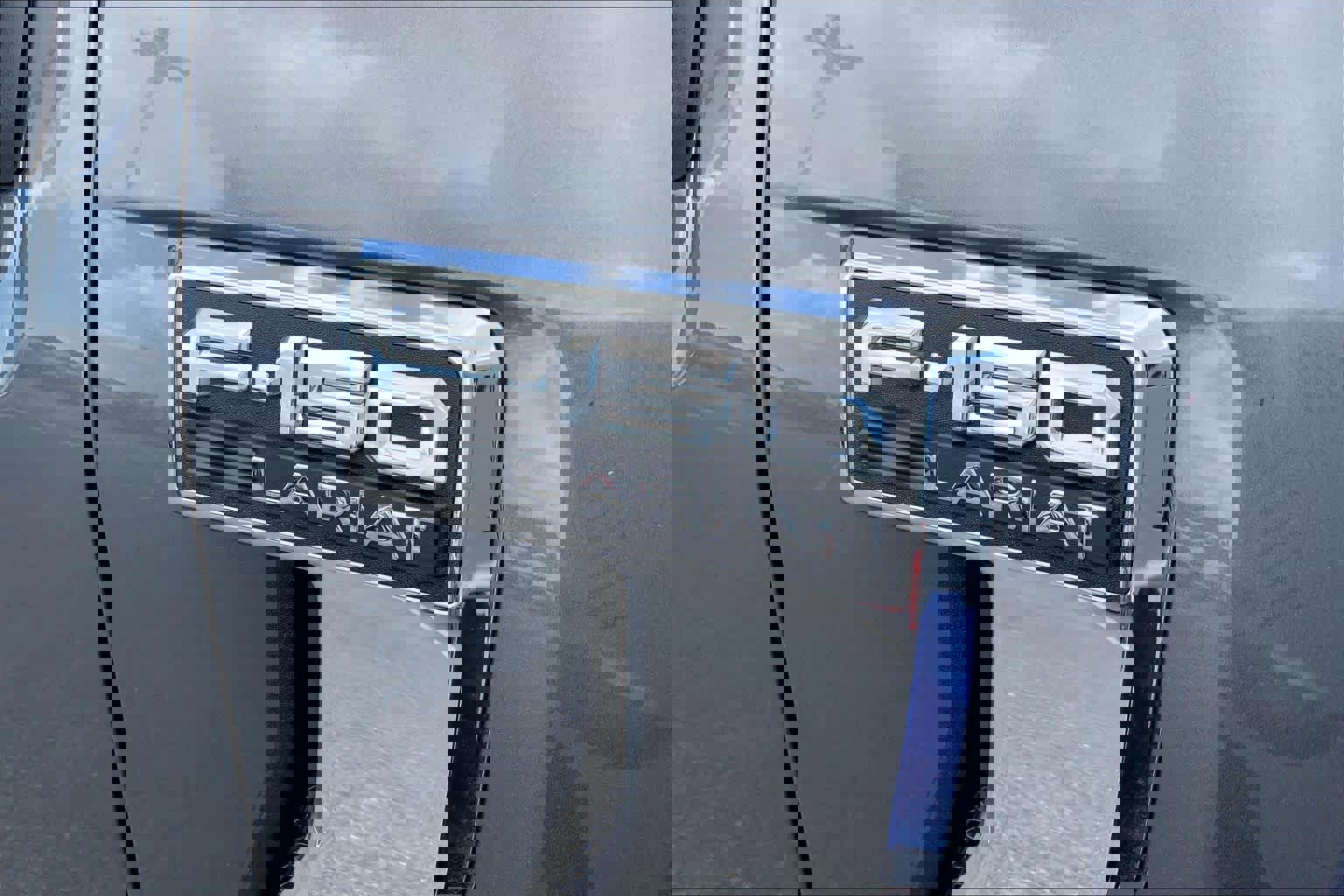 Certified 2025 Ford F150 Lariat w/ Equipment Group 501A Mid image 12