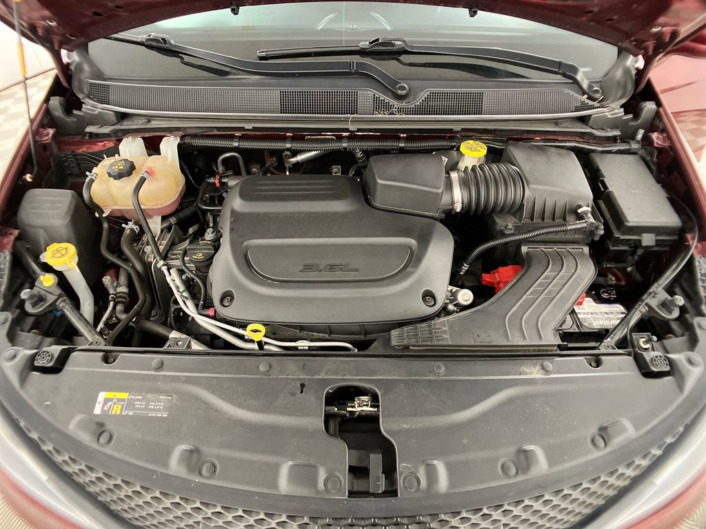 Used 2020 Chrysler Pacifica Touring w/ S Appearance Package image 33