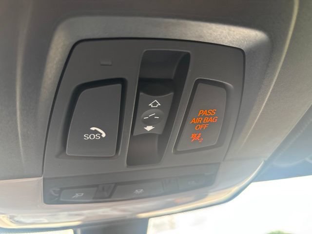 Used 2018 BMW 330e RWD image 22