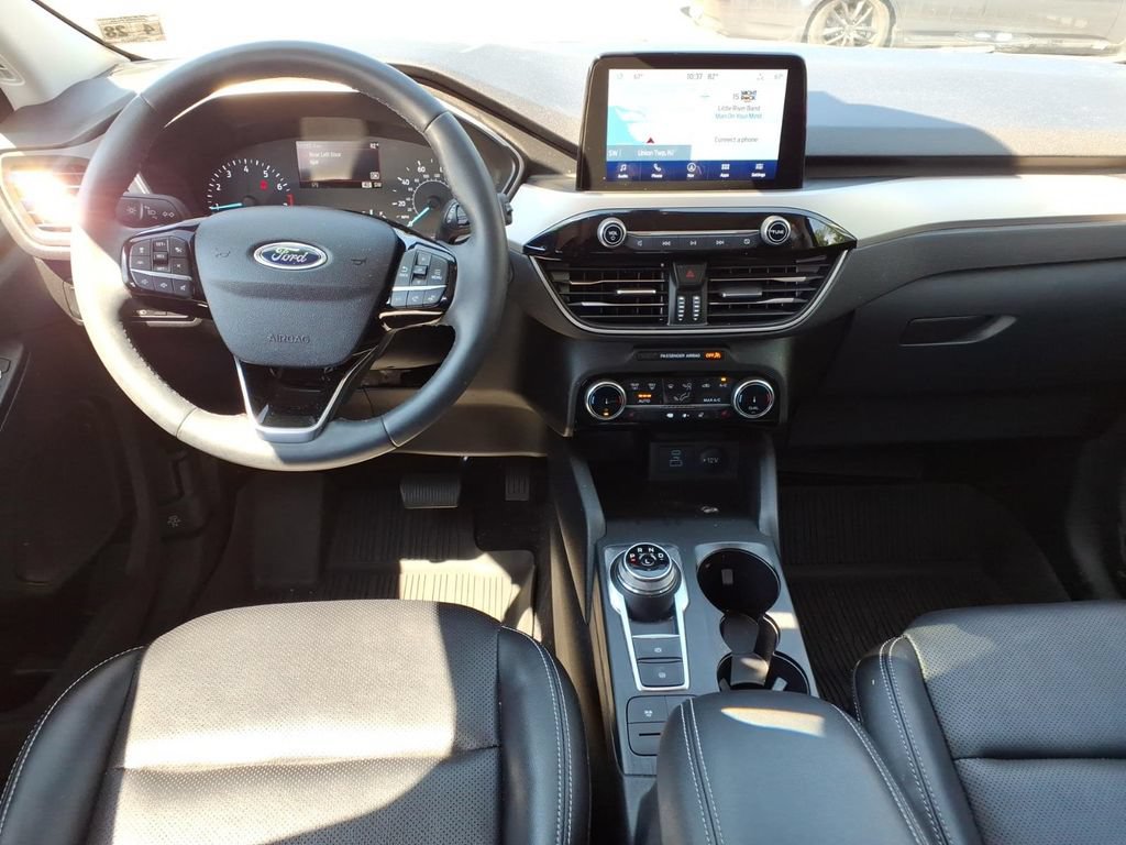 Certified 2022 Ford Escape SEL AWD/4WD image 6