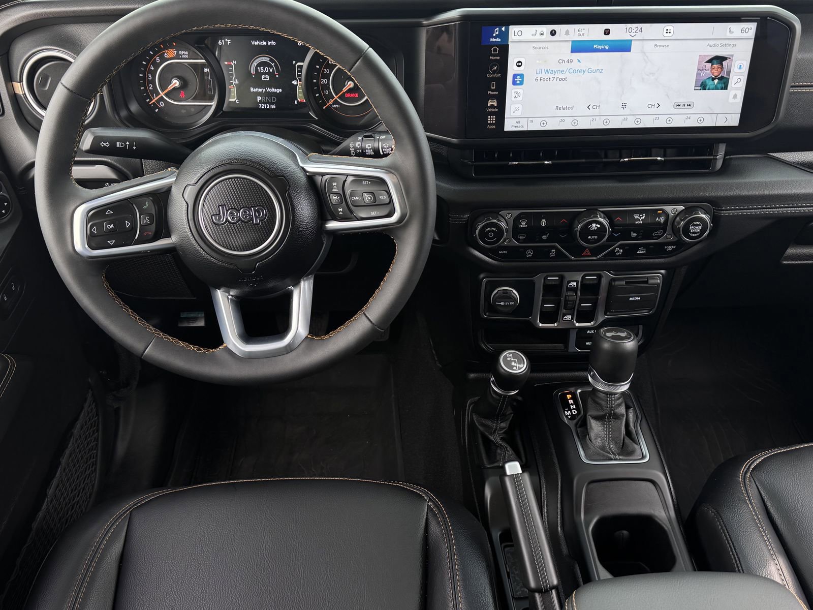 Used 2024 Jeep Wrangler Sahara w/ Safety Group image 13