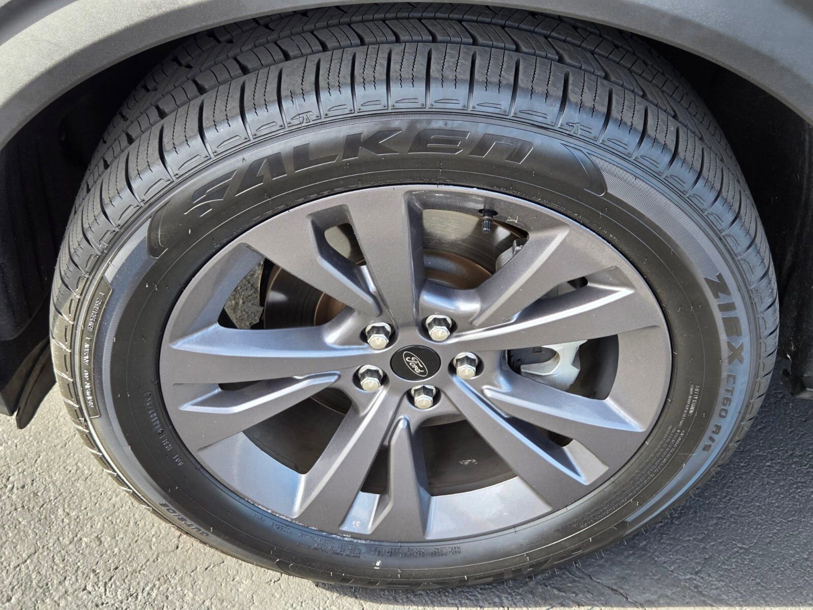 Certified 2023 Ford Explorer XLT w/ Equipment Group 202A image 9