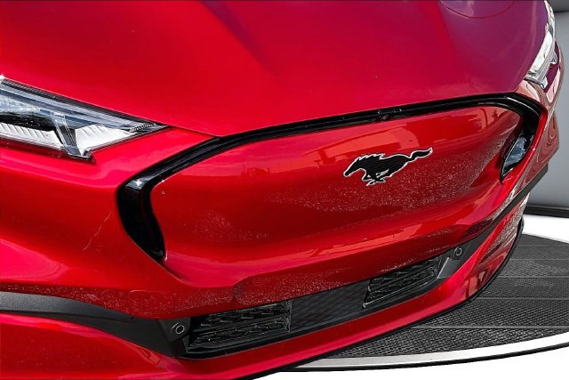 Certified 2021 Ford Mustang Mach-E Premium AWD/4WD image 33