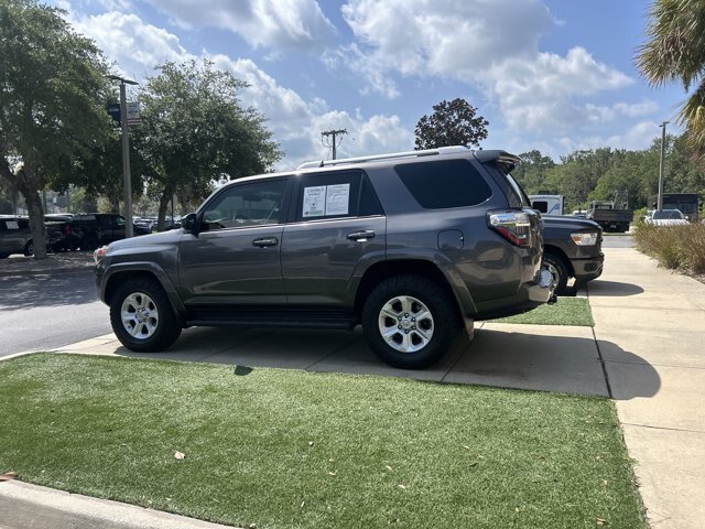 Used 2018 Toyota 4Runner SR5 RWD image 8