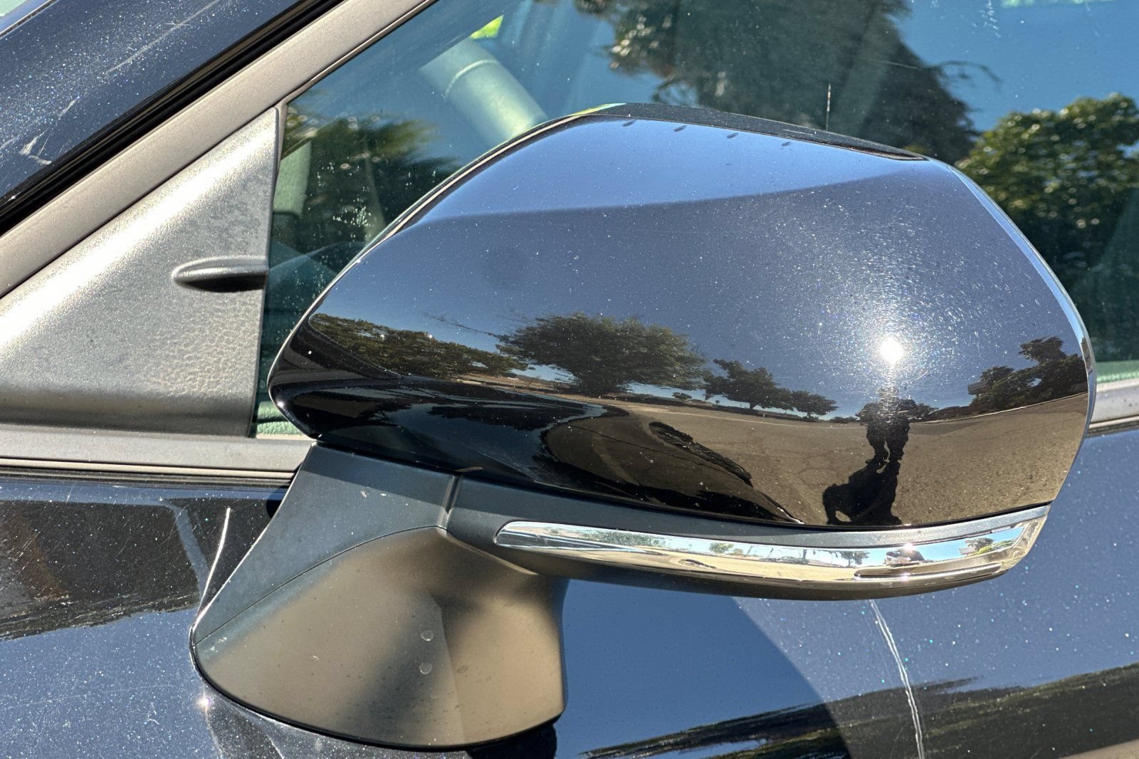 Used 2025 Toyota Camry XSE FWD image 53