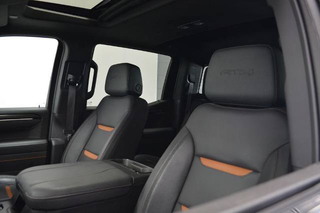 Used 2025 GMC Sierra 1500 AT4 w/ AT4 Premium Package AWD/4WD image 9