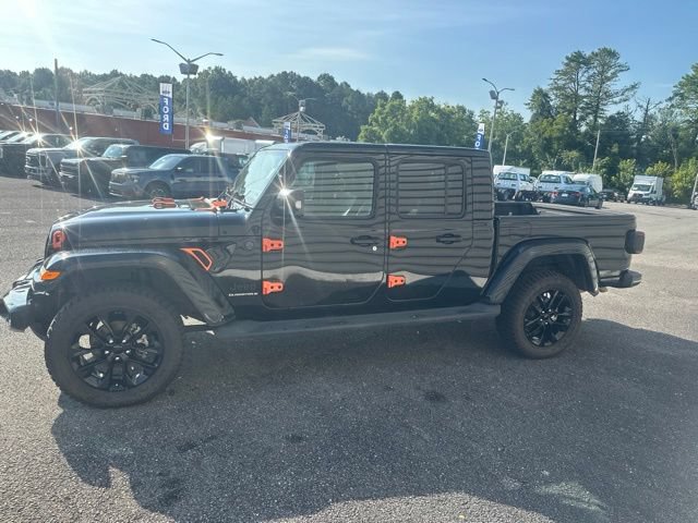Used 2023 Jeep Gladiator Overland AWD/4WD image 6
