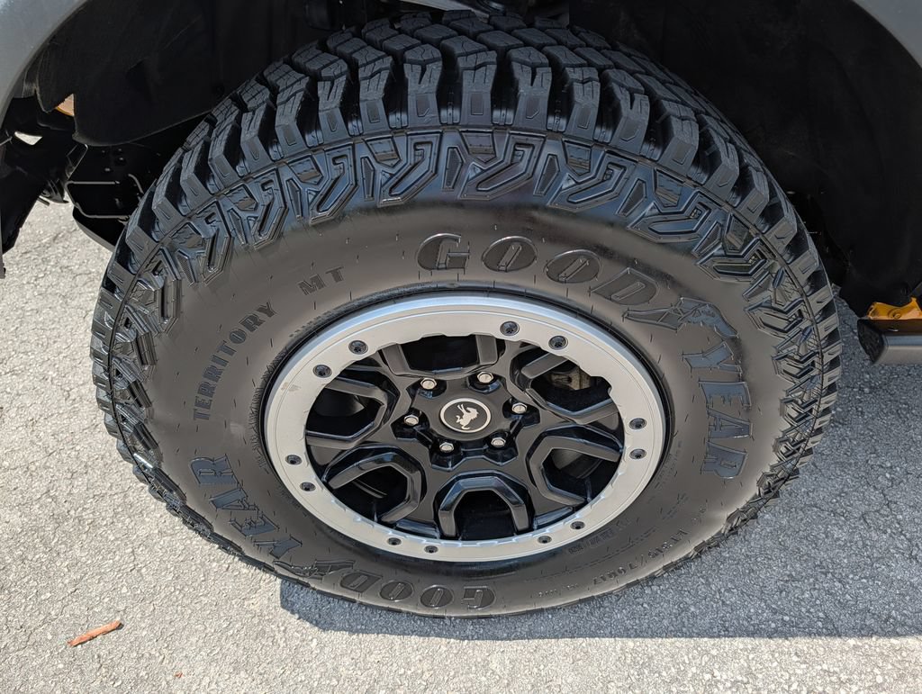 Certified 2022 Ford Bronco Badlands w/ Sasquatch Package AWD/4WD image 30