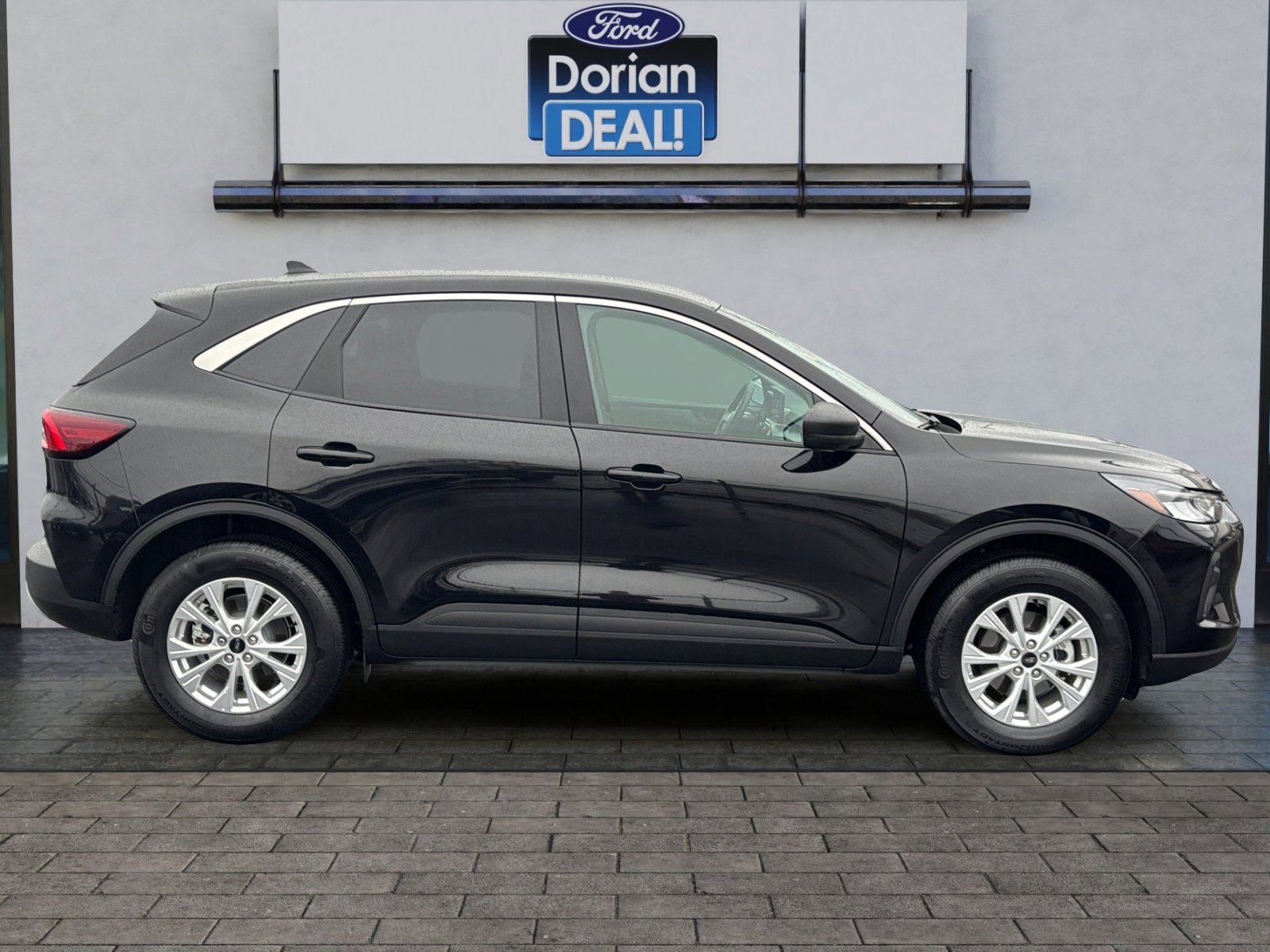 Certified 2023 Ford Escape Active AWD/4WD video 2