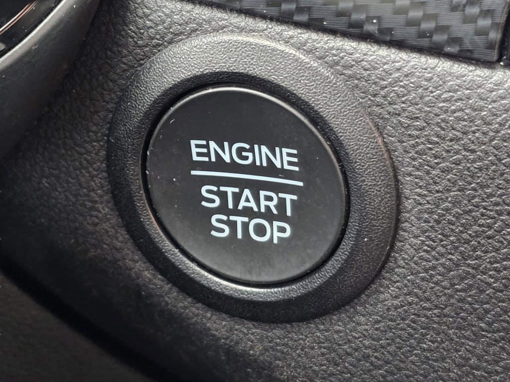 Certified 2023 Ford Escape ST-Line image 17