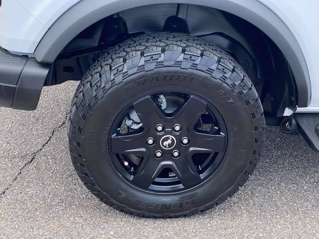 Certified 2024 Ford Bronco Black Diamond AWD/4WD image 4