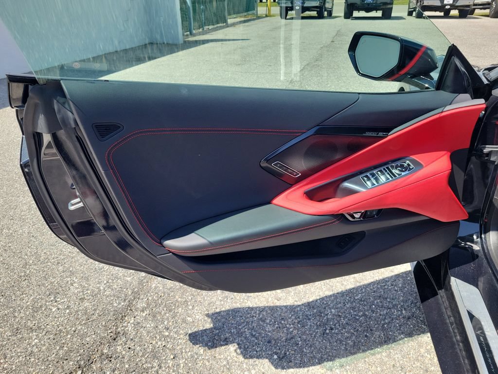 Used 2019 Chevrolet Corvette Stingray Convertible Z51 2LT RWD image 23