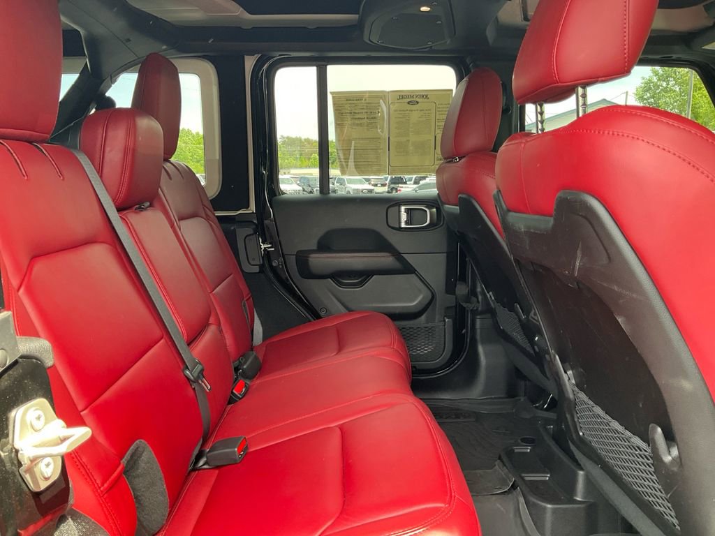 Used 2024 Jeep Wrangler Unlimited Rubicon 392 w/ Dual Top Group AWD/4WD image 13