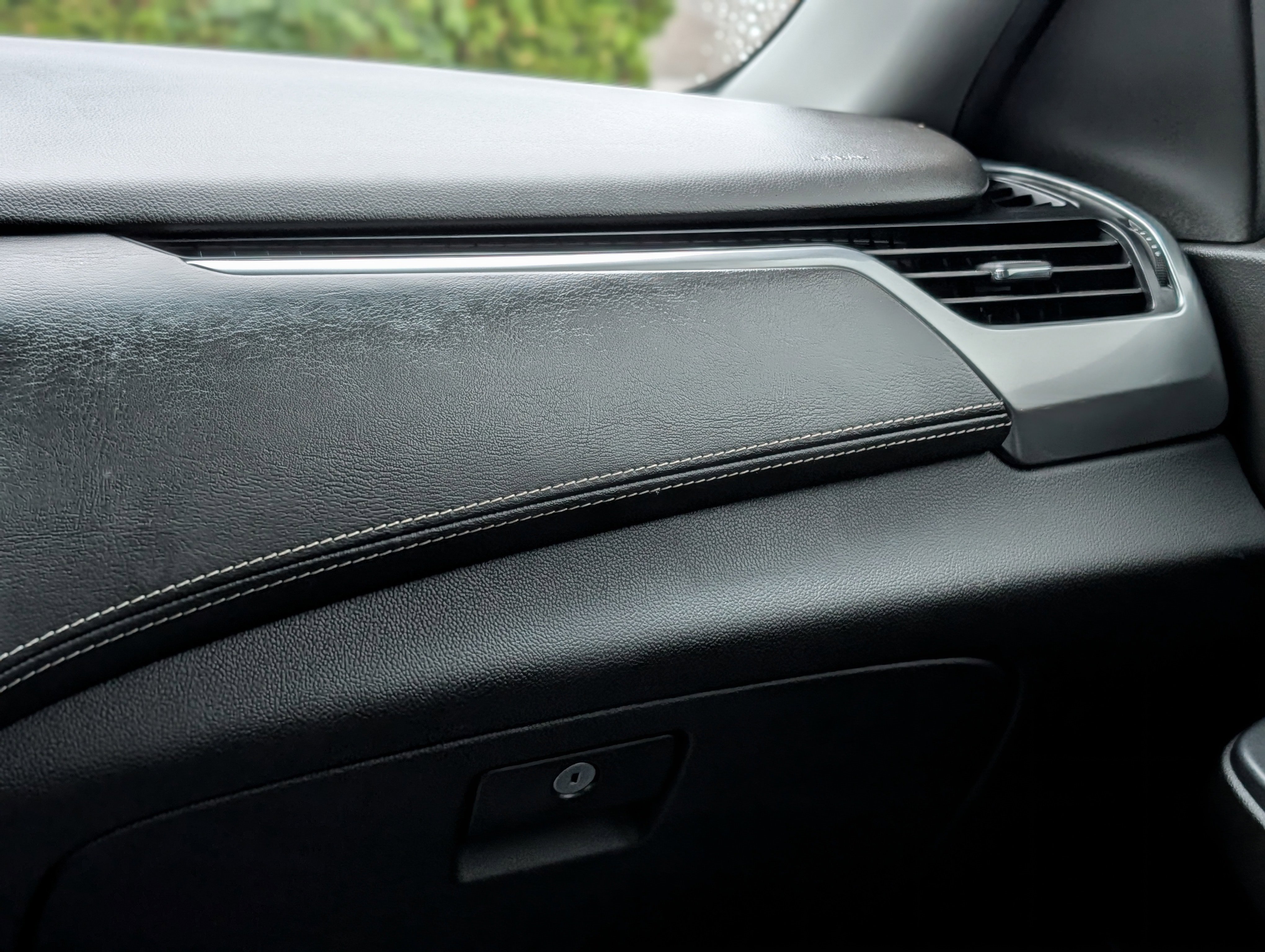 Used 2020 Chevrolet Tahoe Premier image 16