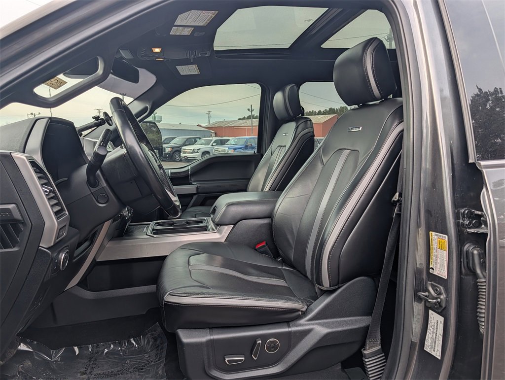 Certified 2019 Ford F350 Platinum w/ Platinum Ultimate Package image 16