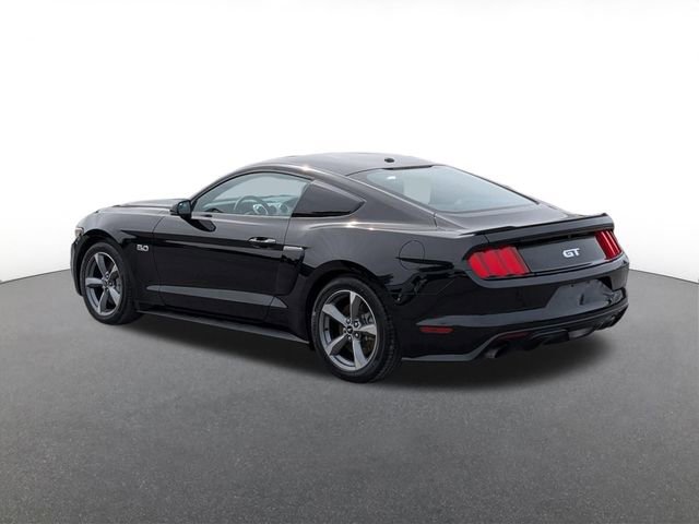 Certified 2017 Ford Mustang GT Premium RWD image 4
