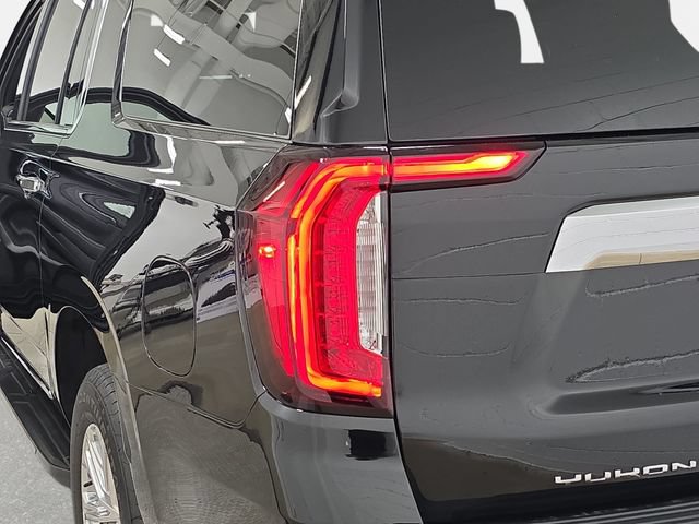 Used 2024 GMC Yukon XL SLT w/ SLT Luxury Package AWD/4WD image 33