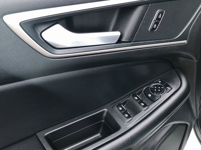 Certified 2024 Ford Edge SEL w/ Convenience Package image 6