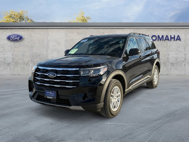 Certified 2025 Ford Explorer Active AWD/4WD image 7