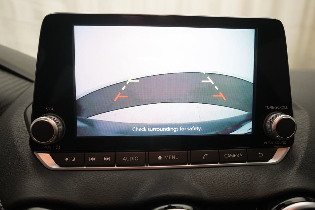 Used 2025 Nissan Sentra SV FWD image 19