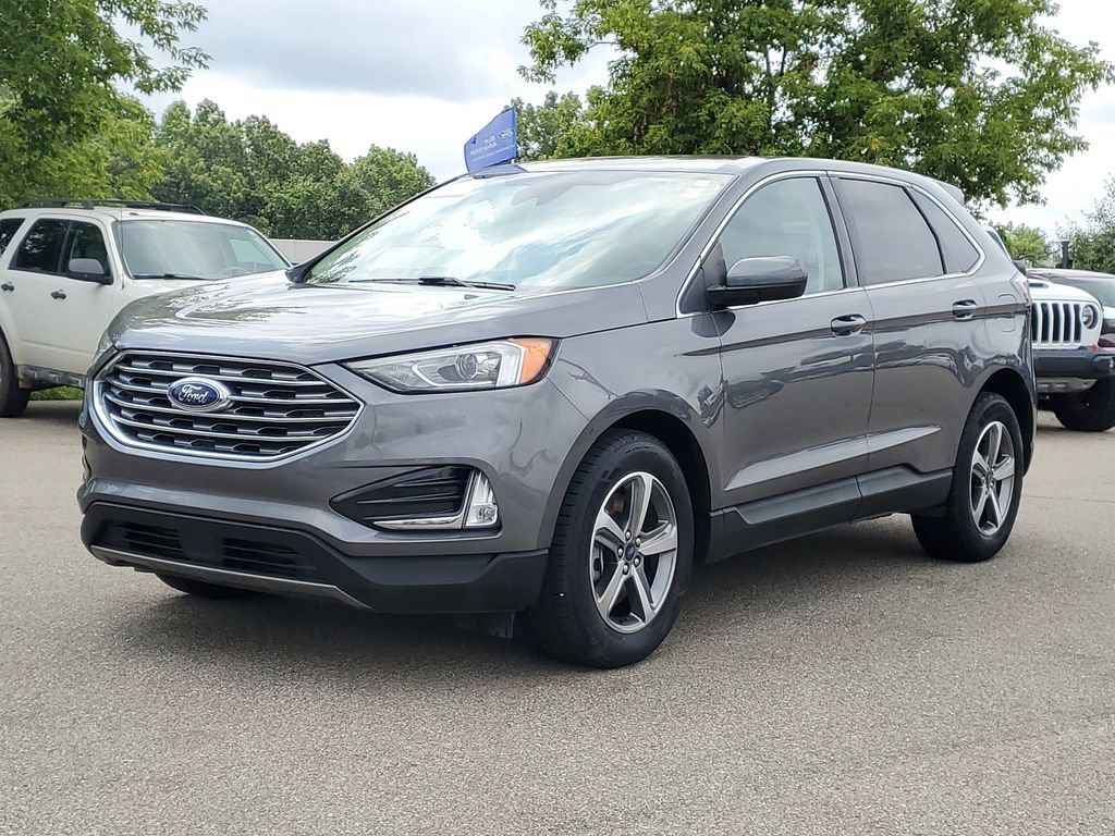 Certified 2021 Ford Edge SEL w/ Convenience Package AWD/4WD image 2
