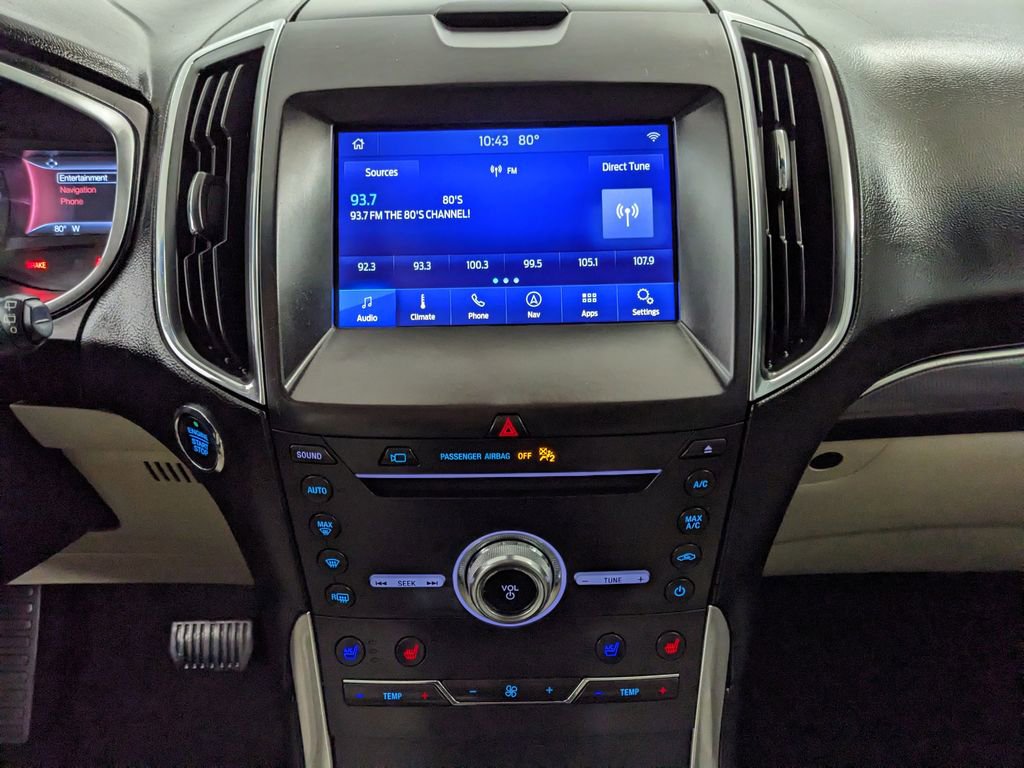 Certified 2019 Ford Edge Titanium w/ Equipment Group 301A AWD/4WD image 8