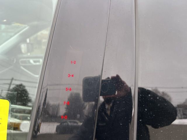 Certified 2022 Ford Explorer XLT w/ Equipment Group 202A image 10