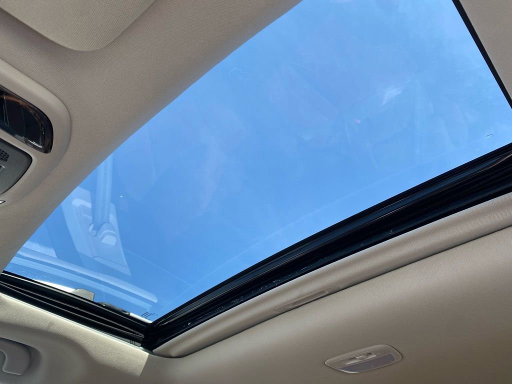 Used 2025 Subaru Outback Touring XT image 26