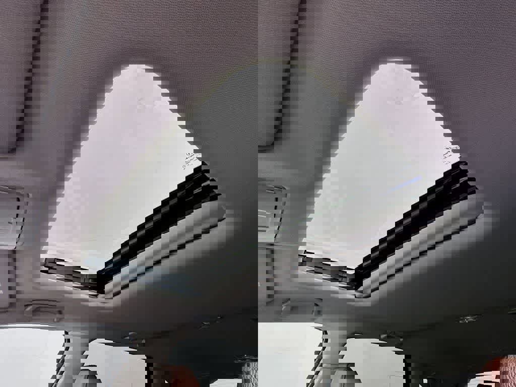 Used 2020 Acura MDX SH-AWD w/ Technology Package image 32