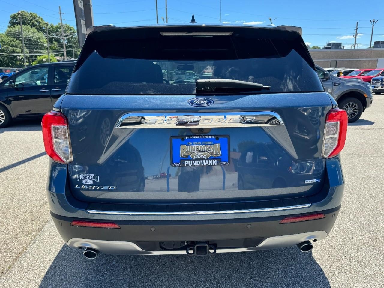 Certified 2020 Ford Explorer Limited w/ Class III Trailer Tow Package AWD/4WD image 4