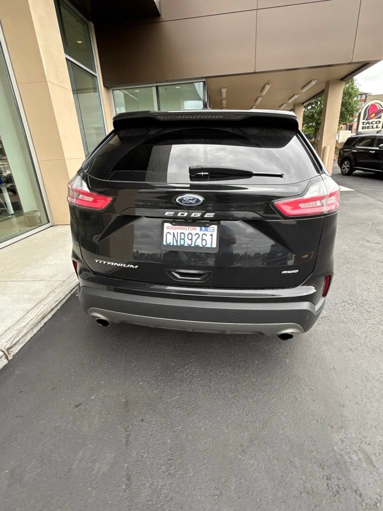 Certified 2023 Ford Edge Titanium AWD/4WD image 3