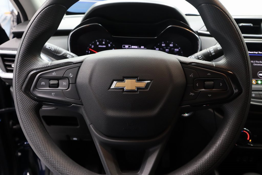 Used 2023 Chevrolet TrailBlazer LT image 30