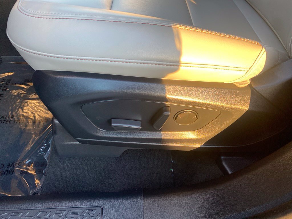 Certified 2026 Ford Explorer Active w/ Active Comfort Package AWD/4WD image 22