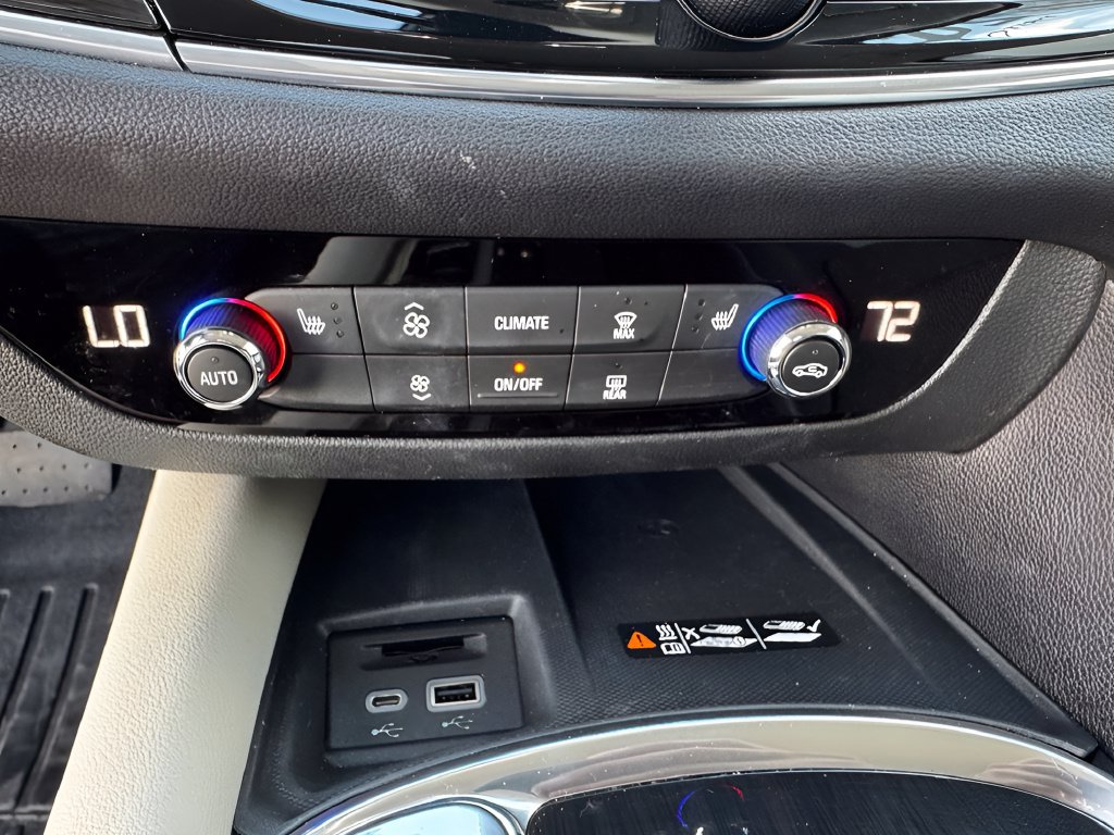 Used 2023 Buick Enclave Essence FWD image 22