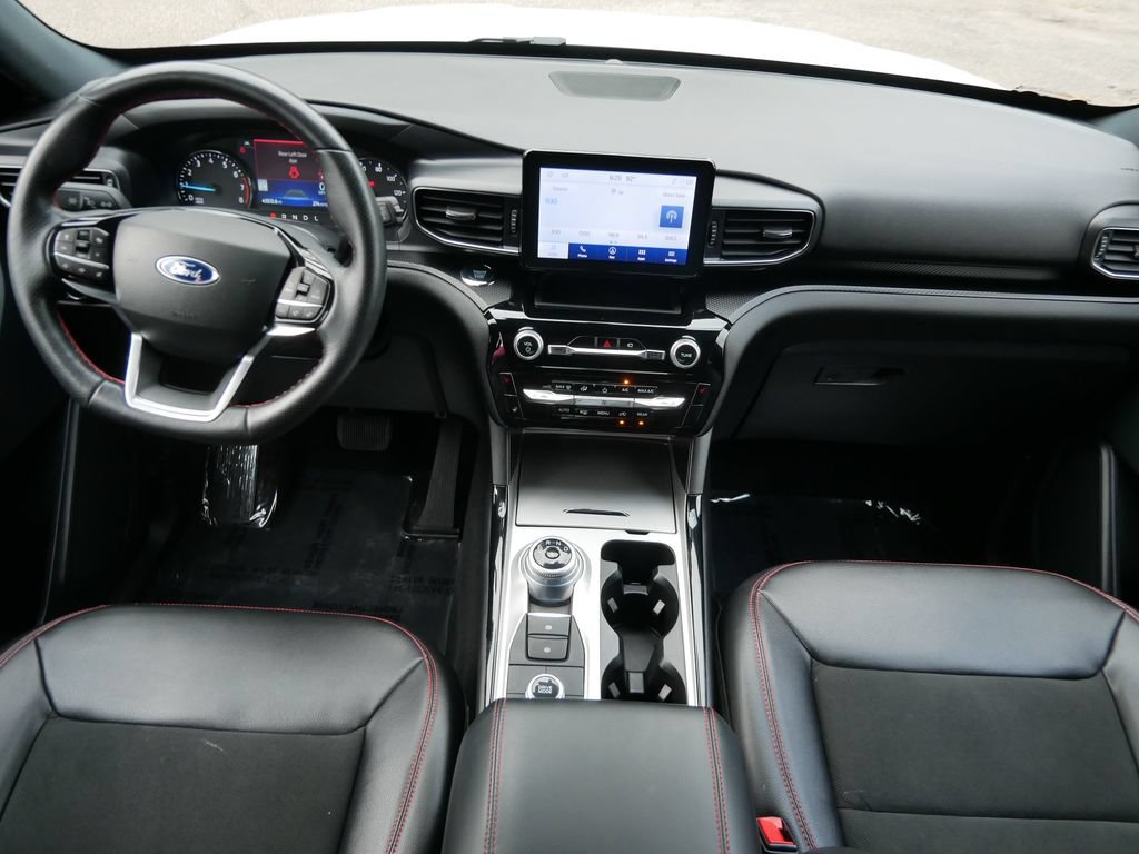 Certified 2023 Ford Explorer ST-Line AWD/4WD image 14