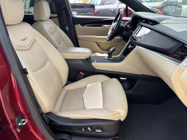 Used 2019 Cadillac XT5 Luxury FWD image 10