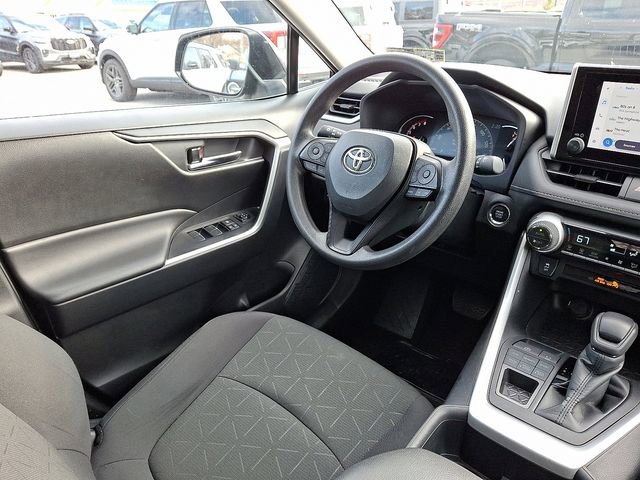 Used 2024 Toyota RAV4 XLE image 15
