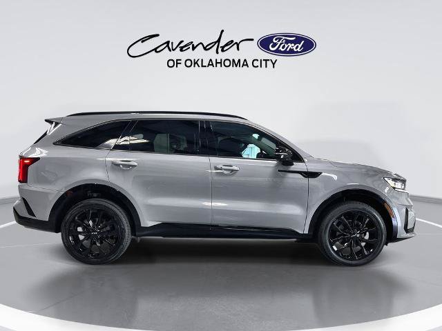 Used 2023 Kia Sorento SX AWD/4WD image 9