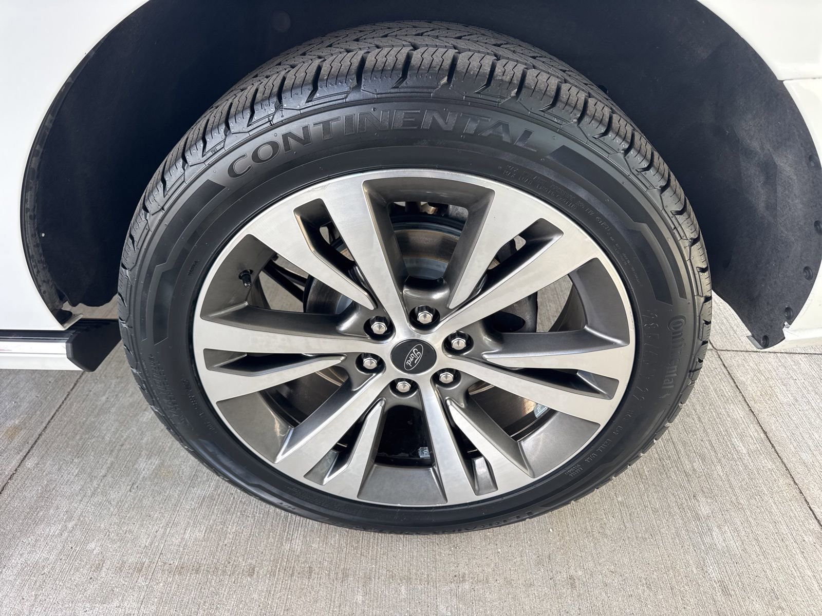 Certified 2021 Ford Expedition Platinum image 20