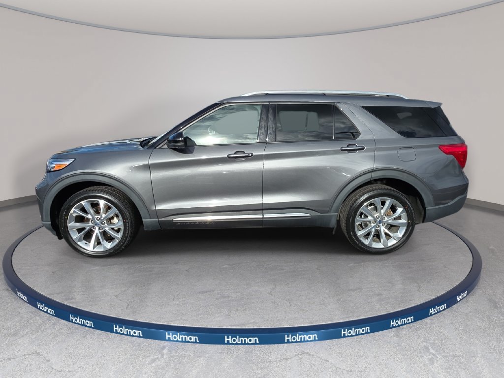 Certified 2022 Ford Explorer Platinum w/ Equipment Group 601A AWD/4WD image 8